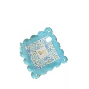 Blue acrylic Scalloped magnetic Picture Frame